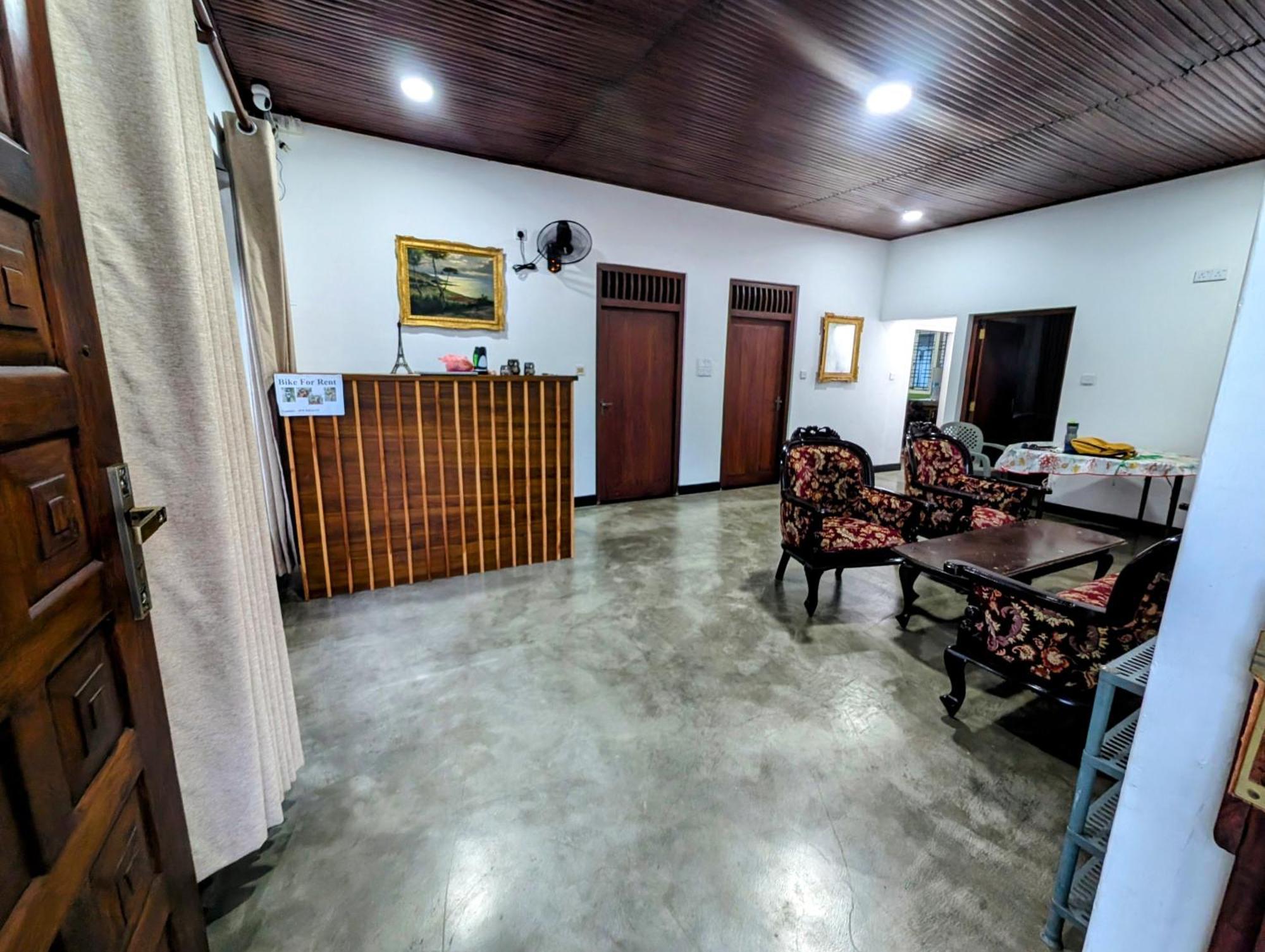 Costels Weligama Hostel Ngoại thất bức ảnh