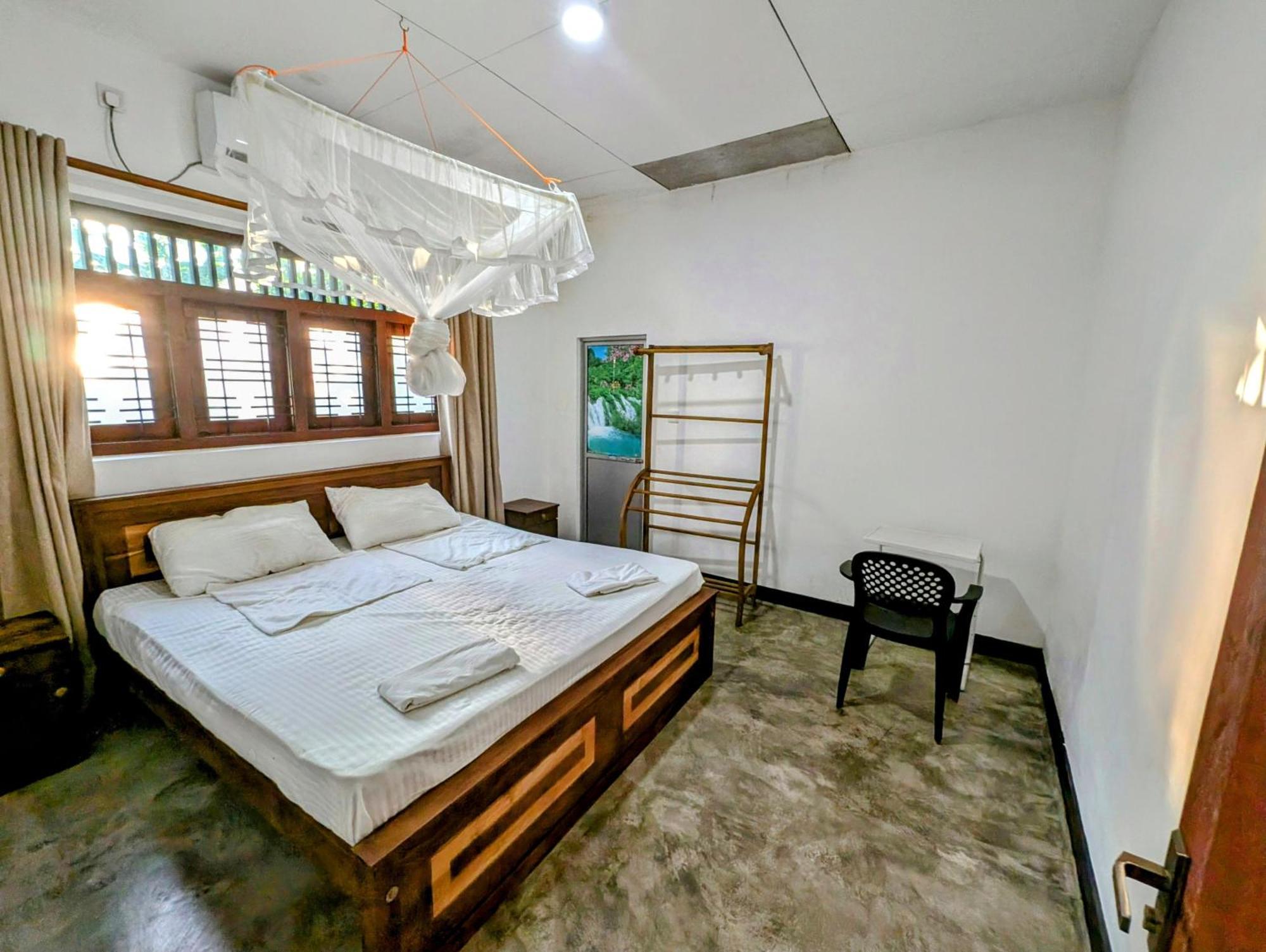 Costels Weligama Hostel Ngoại thất bức ảnh